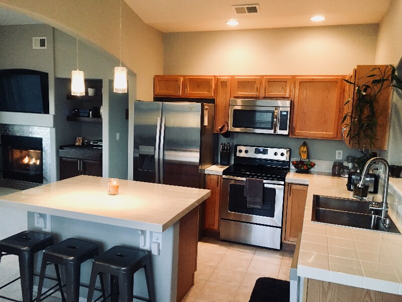 Building Photo - 5039 Northern Lights Dr