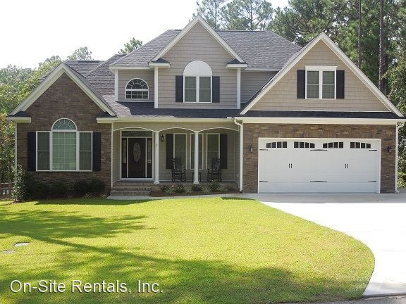 Building Photo - 5 br, 3.5 bath House - 11 Racquet Court