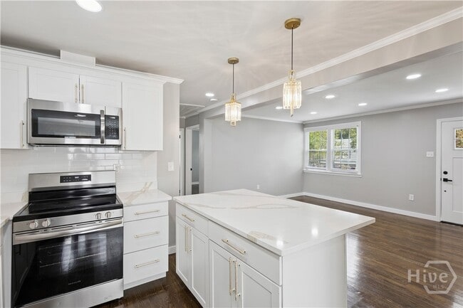 Building Photo - 1935 Causton Bluff Rd