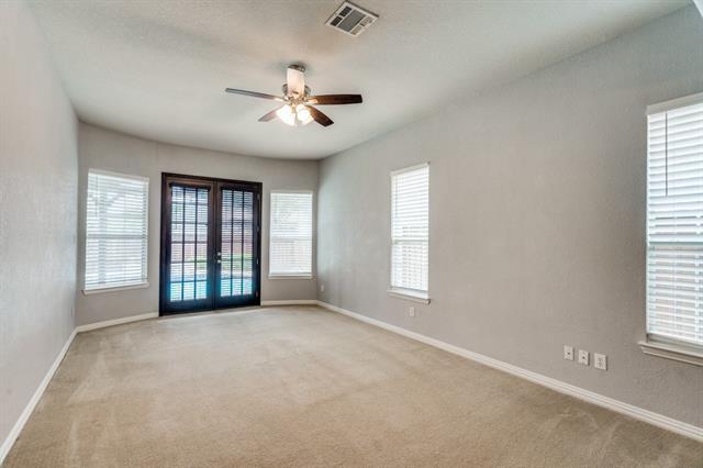 Building Photo - 5088 Kiowa Dr