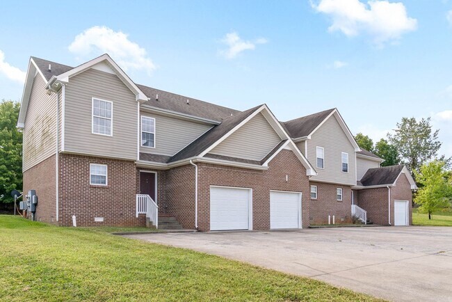 Building Photo - 545 Patriot Park Ct
