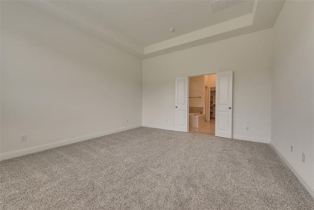 Building Photo - 617 Montrose Dr