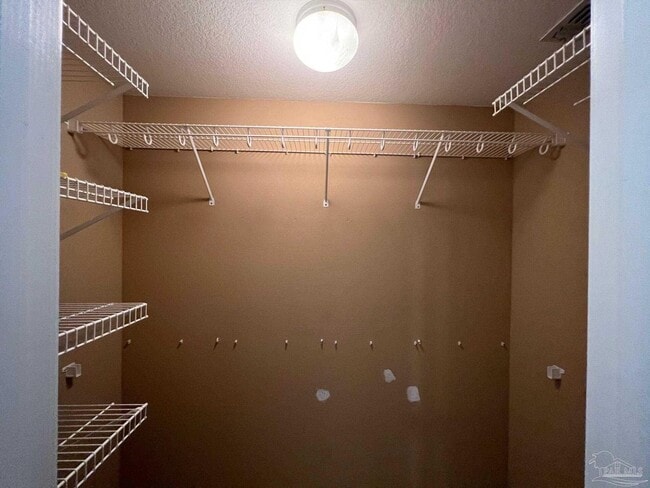 Building Photo - 1959 Melissa Oaks Dr