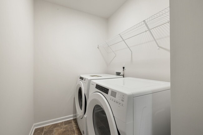 Building Photo - 206 Marathon Ln