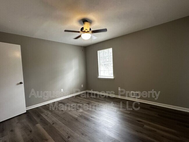 Building Photo - 4565 Rockdale Ct