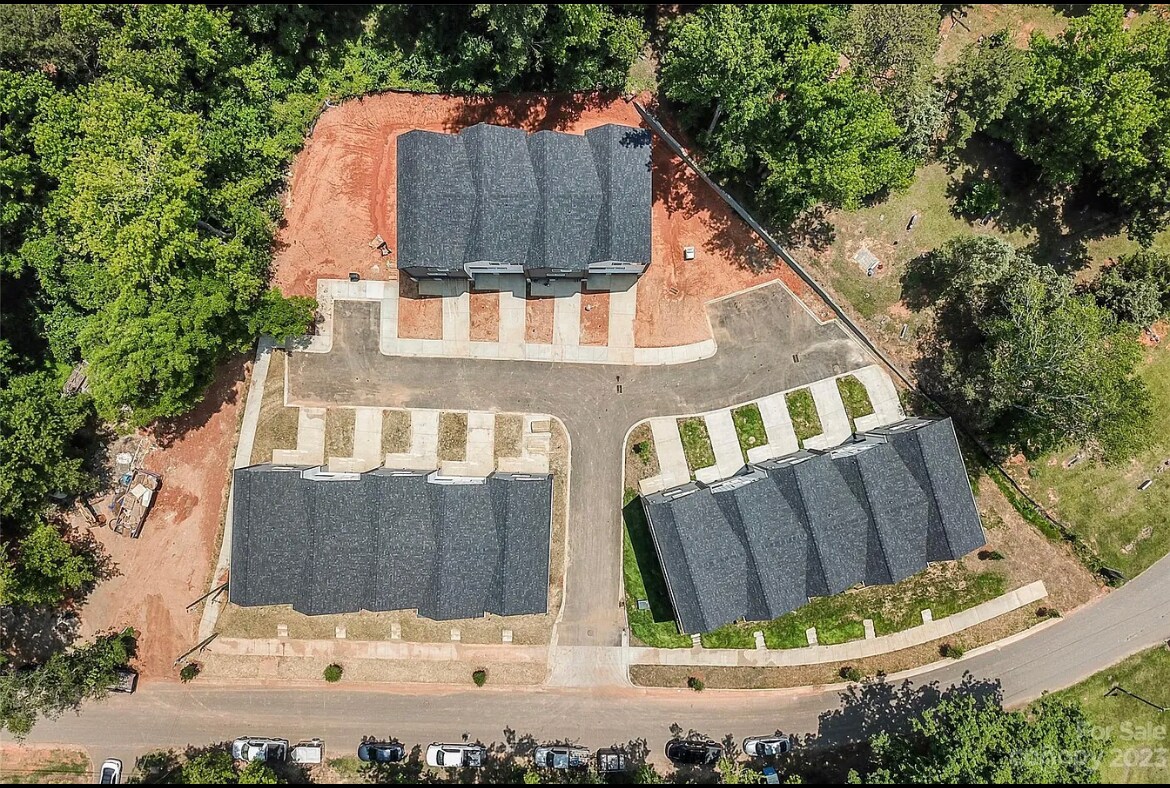 Building Photo - 2015 Mincey St