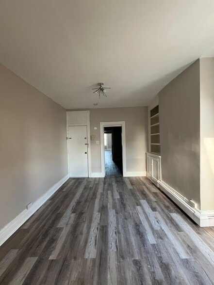 Building Photo - 65 Laidlaw Ave