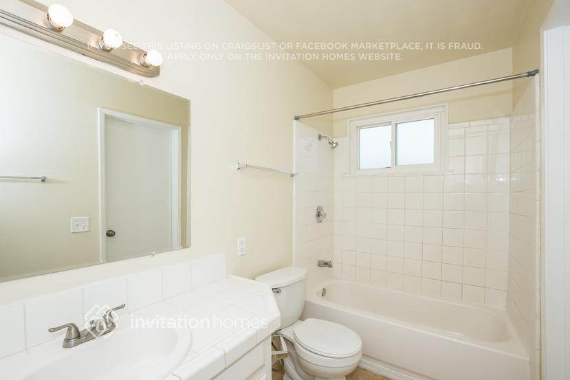 Building Photo - 7560 Circuit Dr