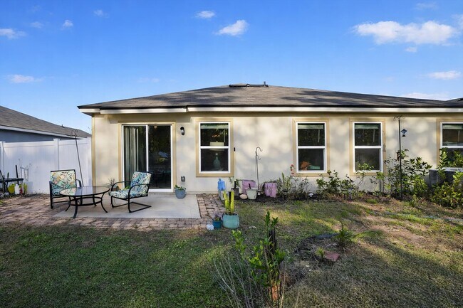 Building Photo - 430 Falcon Ridge Rd