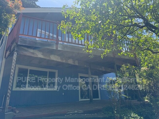 Building Photo - 306 Kingsbury Dr
