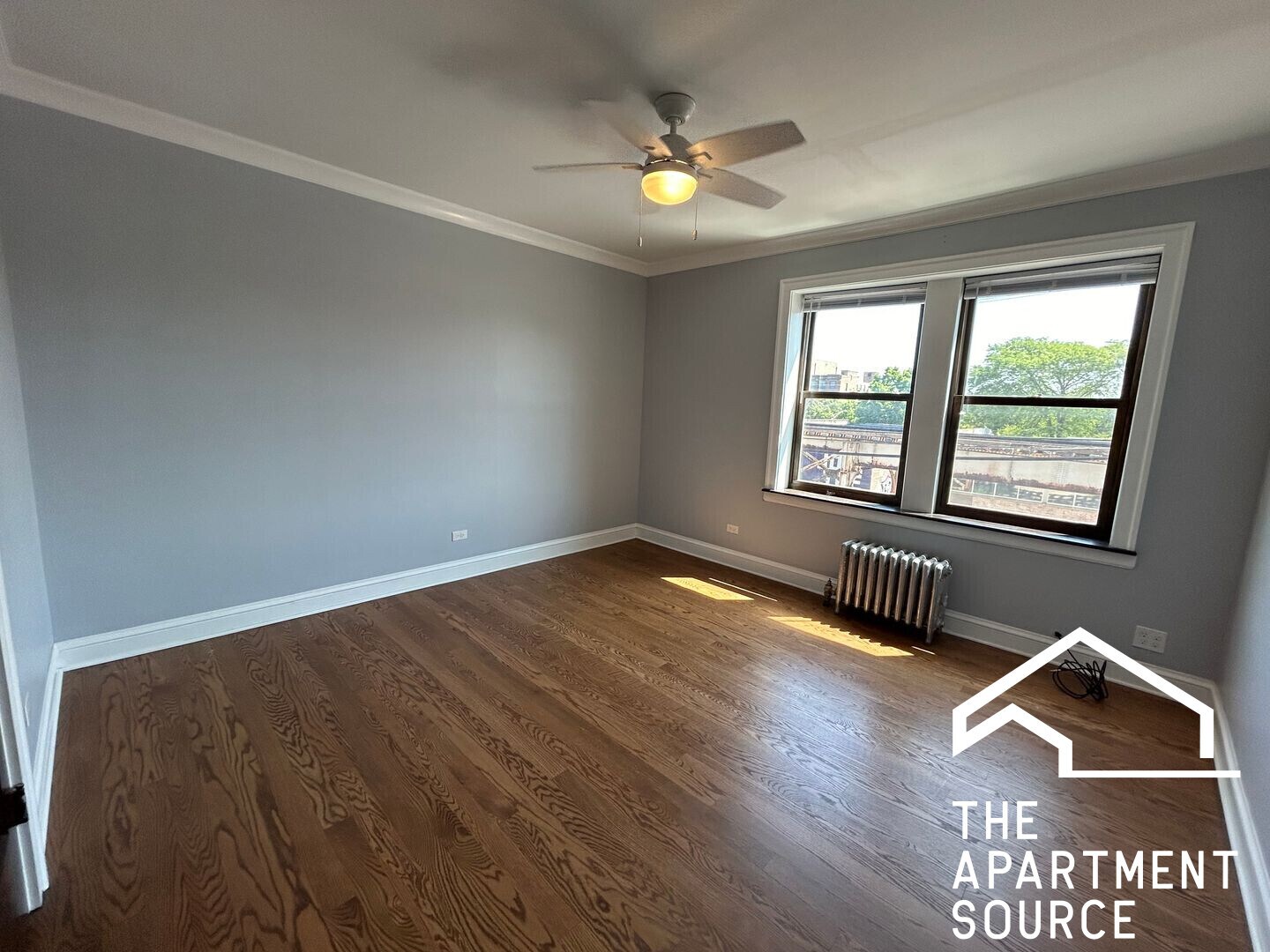 Building Photo - 4519 N Wolcott Ave