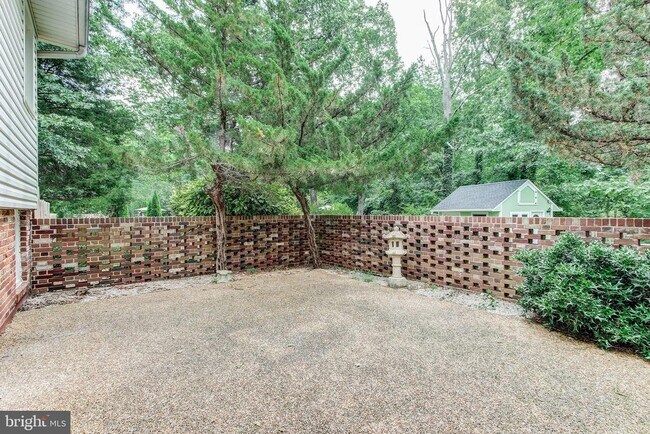 Building Photo - 3809 Great Neck Ct