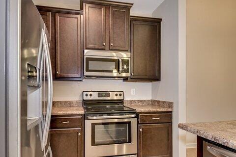 Building Photo - 929 Erika Ln
