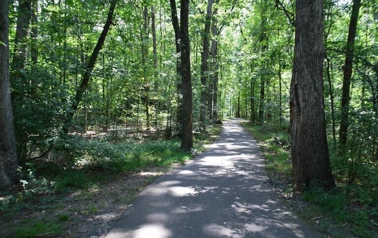 Building Photo - 2452 Ridgehampton Ct