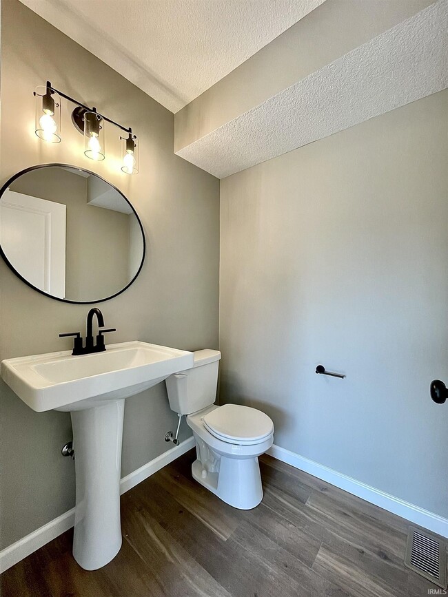 Building Photo - 15058 Verity Pkwy