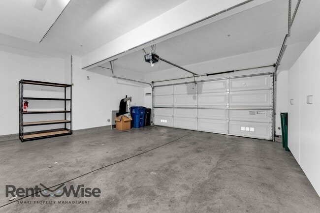 Building Photo - 2774 Journey Ln