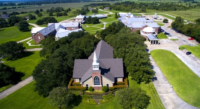 Building Photo - 564 Solomon Ln