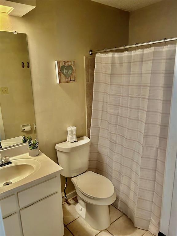 Building Photo - 14411 Cypress View Dr