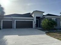 Building Photo - 5115 Los Robles Ct