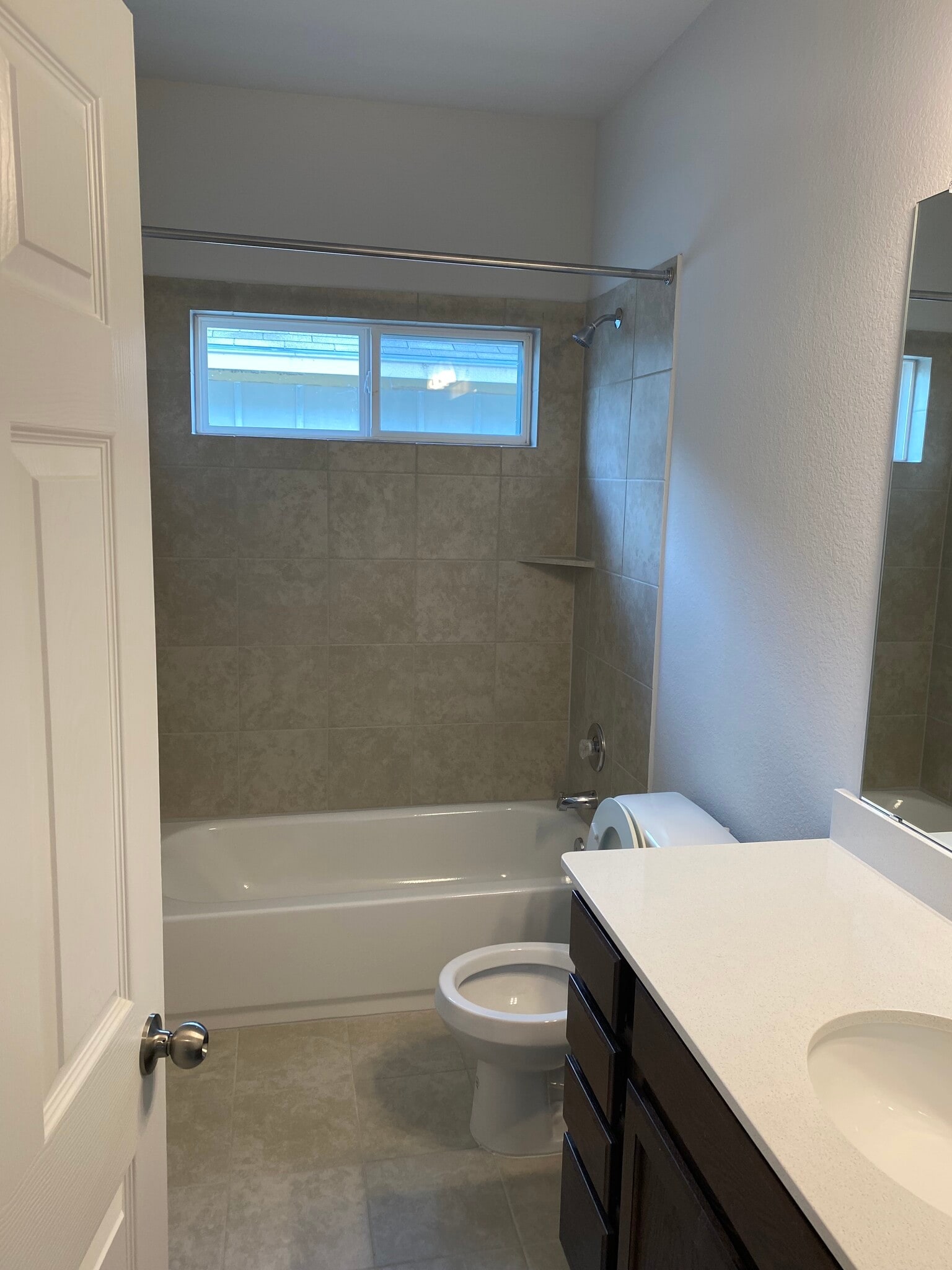 Private Bath - 10717 Blacket Drive