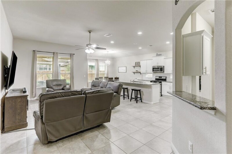 Building Photo - 16433 Pienza Dr