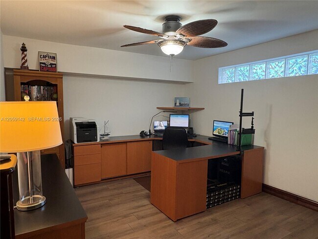Building Photo - 6610 SW 104th Ct