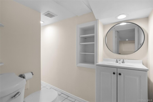 Building Photo - 63 Seaview Ave