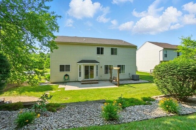 Building Photo - 2496 Frontier Dr