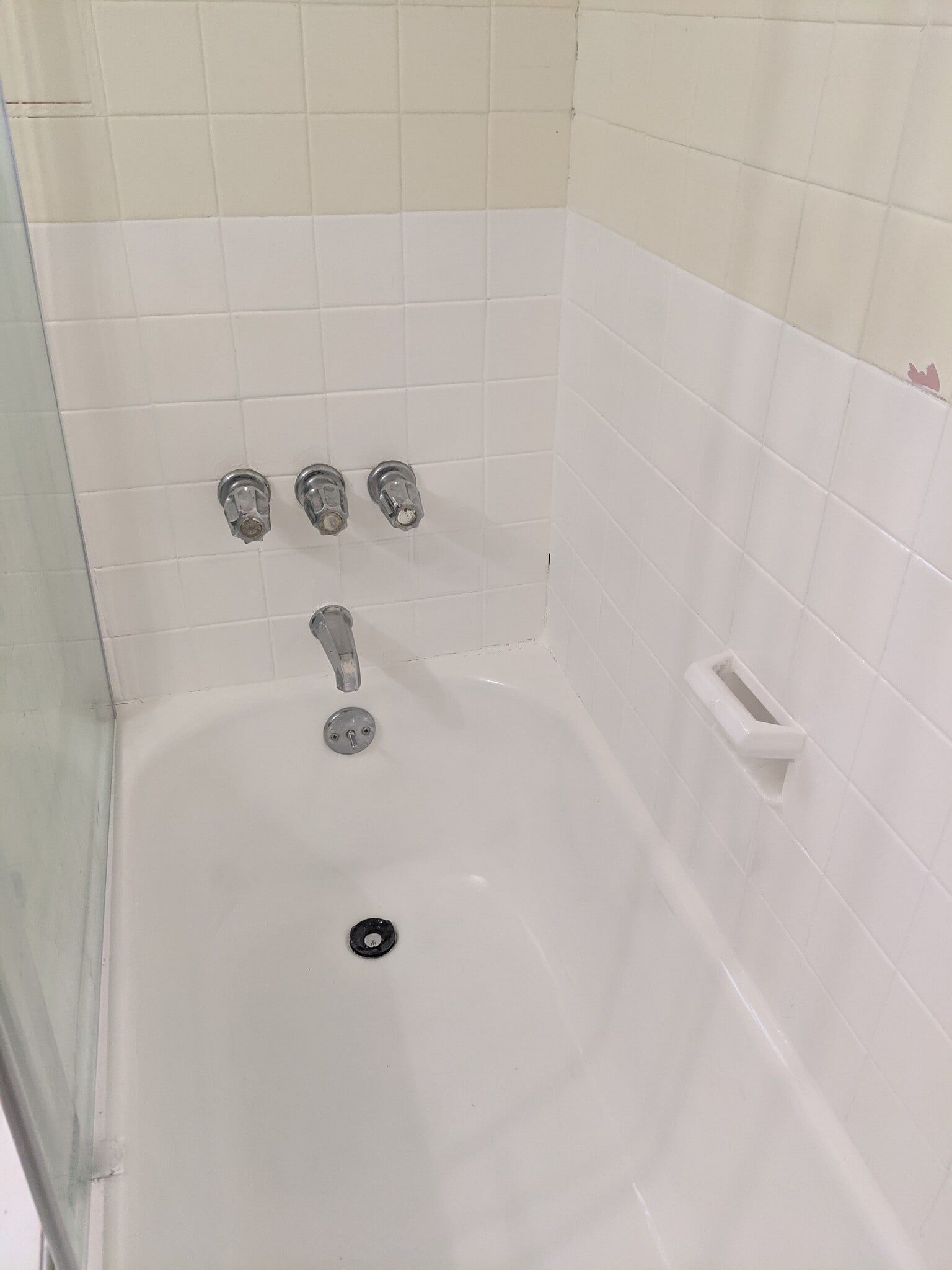 Building Photo - 639 Oakdene Ave