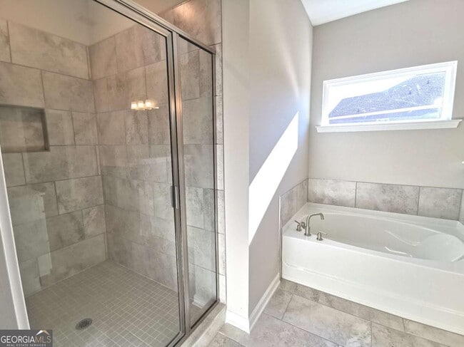 Building Photo - 4376 Waxwing St