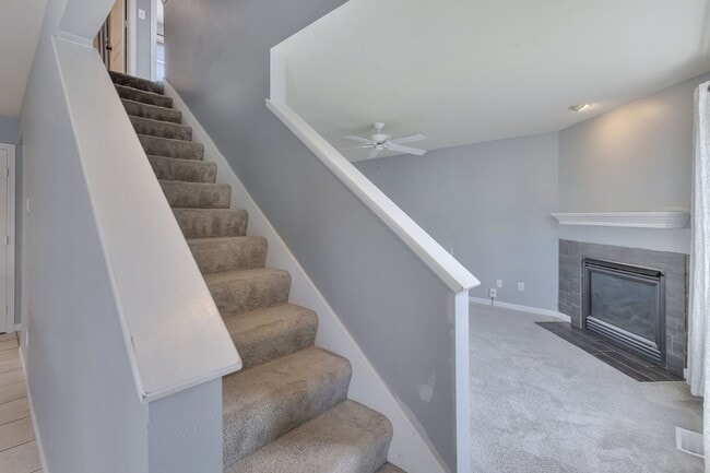 Building Photo - Turnberry Ridge – 3 Bedroom, 2.5 Bath Zero-Lot Home with 2-Car Garage
