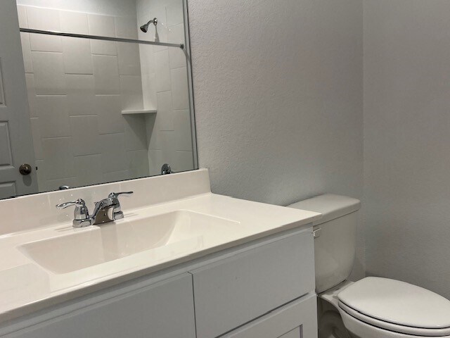 Building Photo - 1006 Perezia Ct