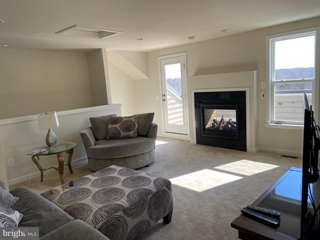 Building Photo - 45029 Graduate Terrace