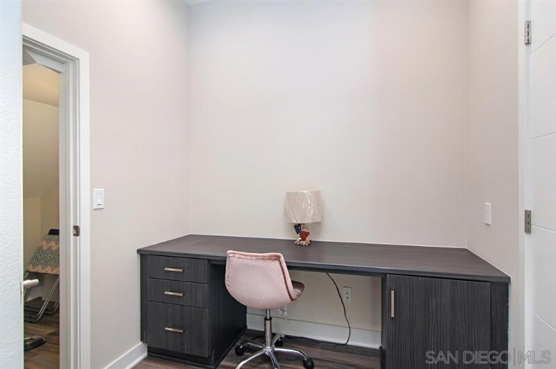 Building Photo - 709 Anchor Ct