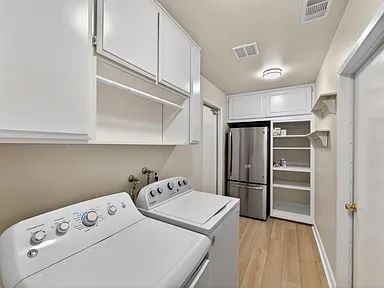 Building Photo - 3 bedroom 2 bath in Dry Creek School District.