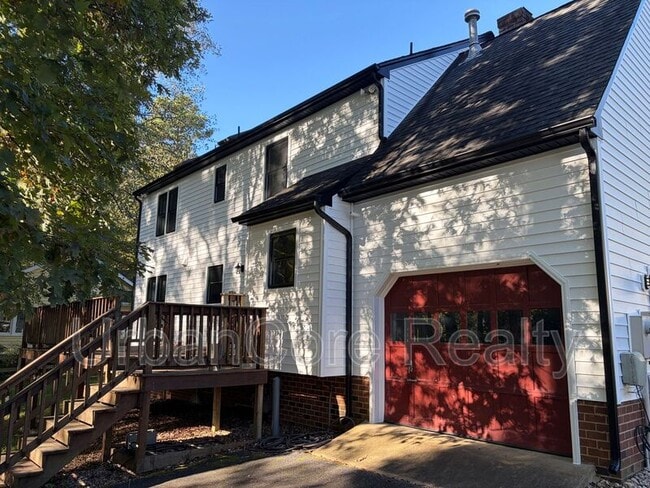 Building Photo - 7949 Flag Tail Dr