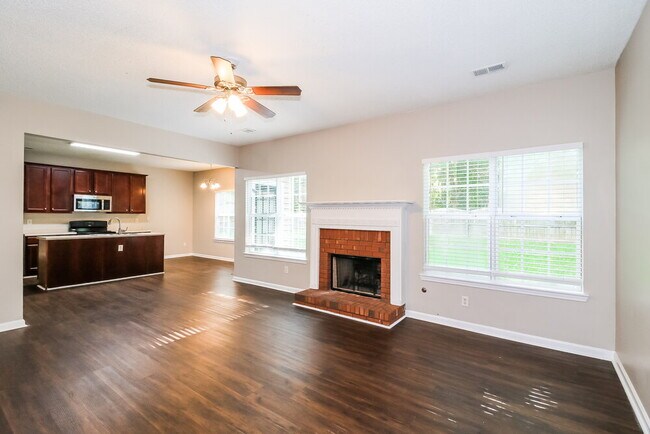 Building Photo - 516 Gristmill Ln