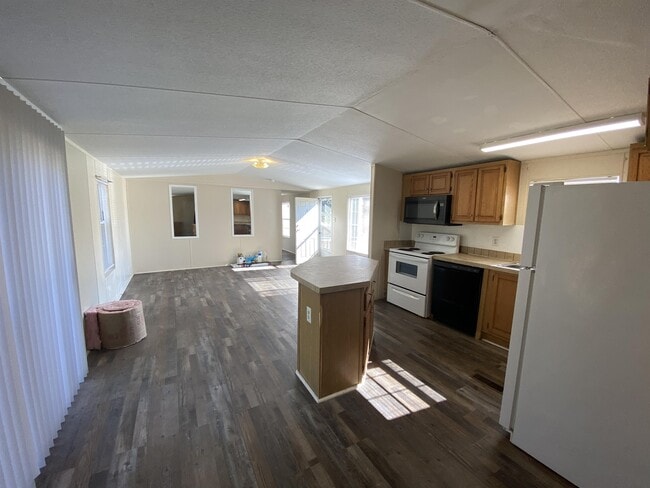 Building Photo - 1709 Brown Pl Dr