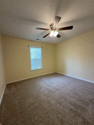 Building Photo - 1116 Pueblo Dr