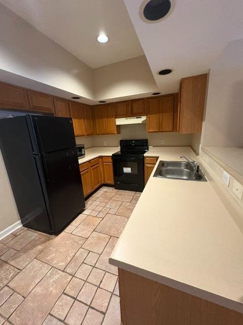 Building Photo - 229 Fairmont Ct