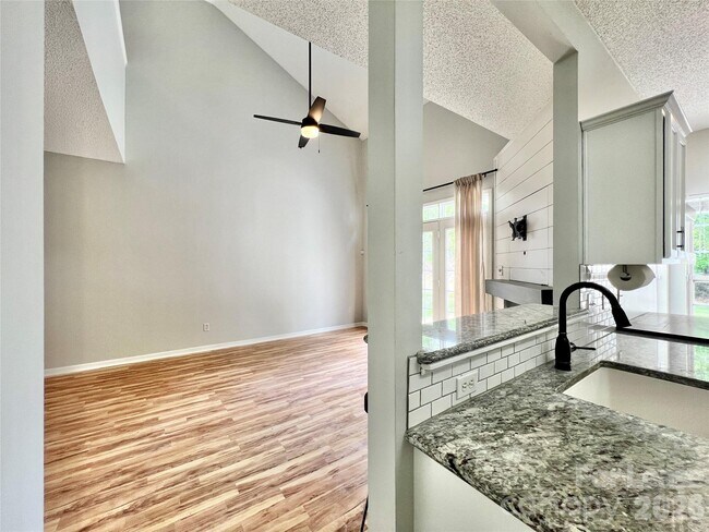 Building Photo - 1309 Anthem Ct