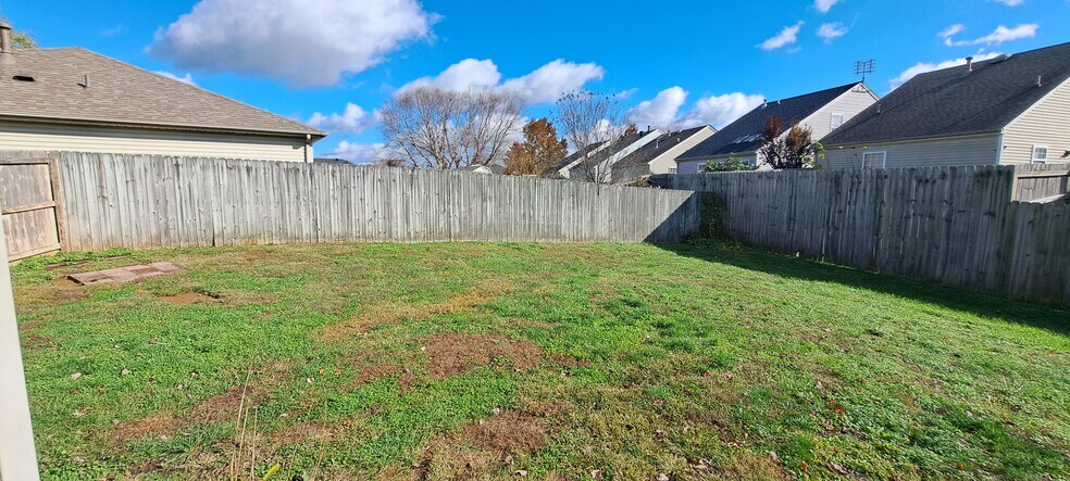 Building Photo - 1906 Terrace Pt