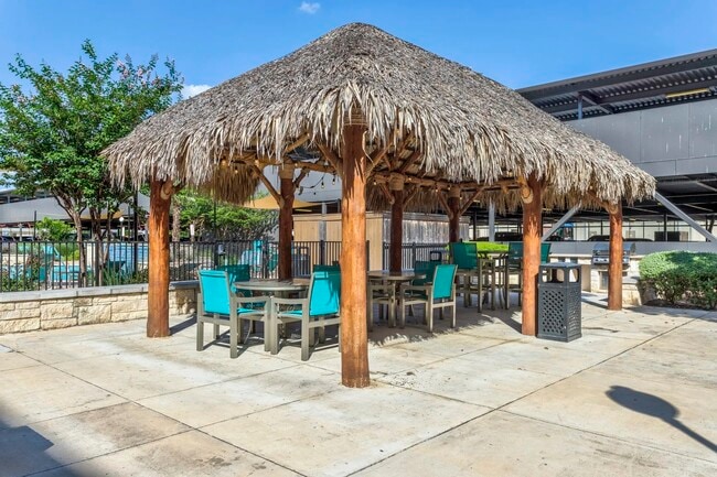 Primary Photo - 2120 Stephens Pl