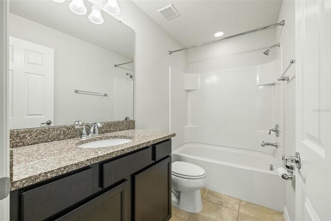 Building Photo - 9210 Hillcroft Dr