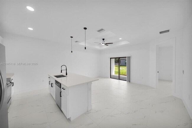 Building Photo - 4744 27th St SW