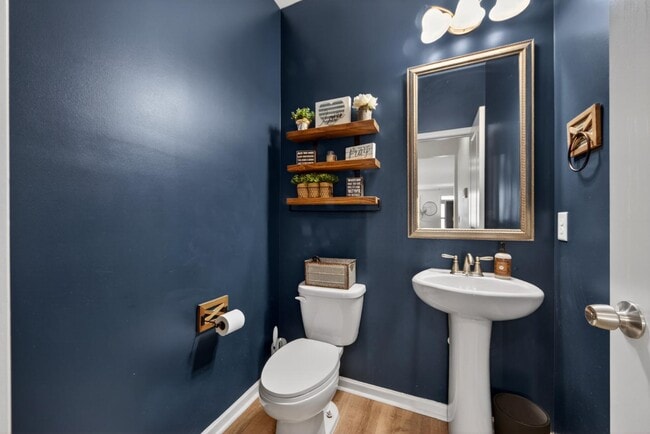 Building Photo - 105 Crossandra Ave