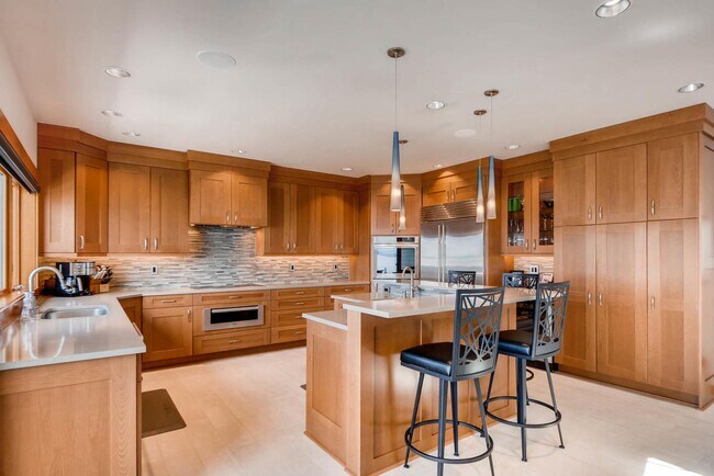 Building Photo - Blue Ridge Waterfront Home