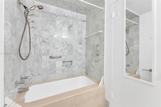 Building Photo - 700 Biltmore Way