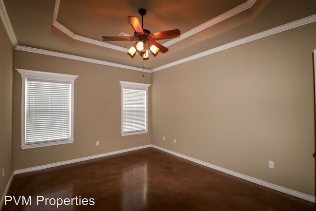 Building Photo - 3 br, 2 bath House - 3021 Silver Saddle