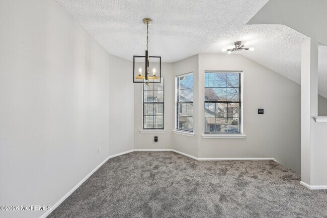 Building Photo - 3015 Lighthouse Ln